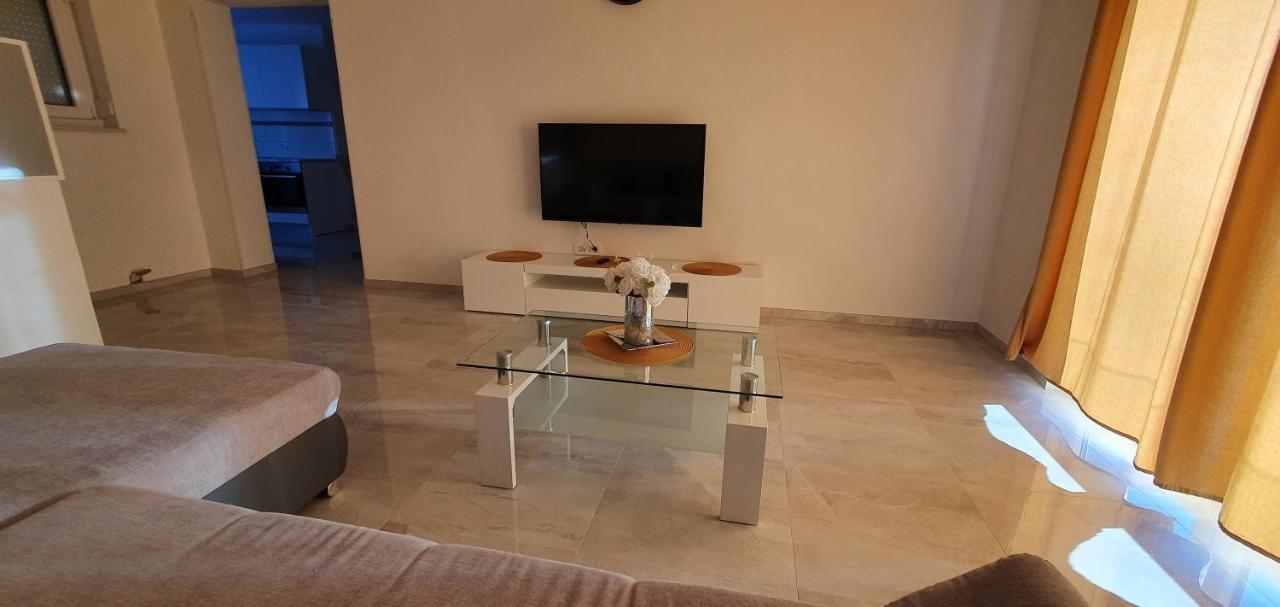 Apartmani Naomi&Leo Senj  Dış mekan fotoğraf