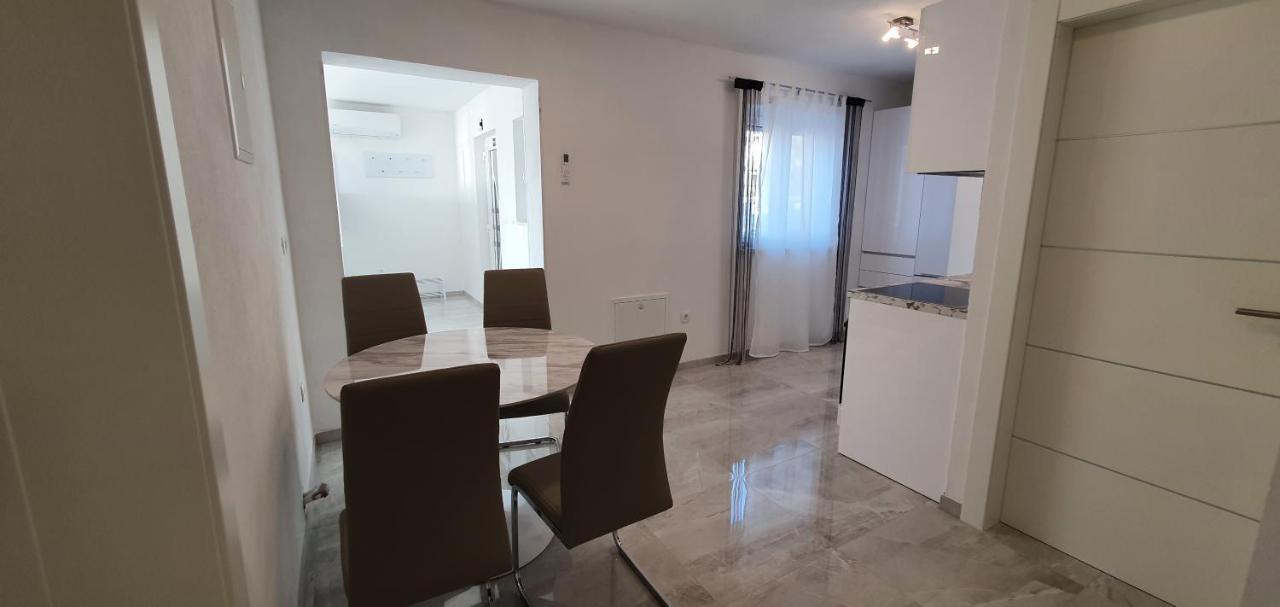 Apartmani Naomi&Leo Senj  Dış mekan fotoğraf